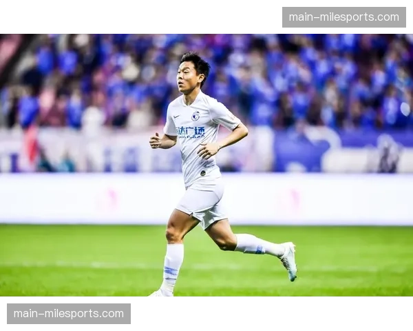 特写：老将汪晋贤的坚持，在长春亚泰的保级征程中担任关键角色